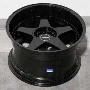 18x9.5 Inch Alloy Wheels 5 Holes Car Rim PCD 5x114.3, SHX-E622189509S3049-EC5