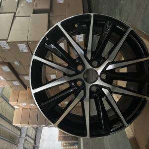 18x8.0 Inch Alloy Wheels 5 Holes Car Rim PCD 5x114.3, XX-XX728-DM16